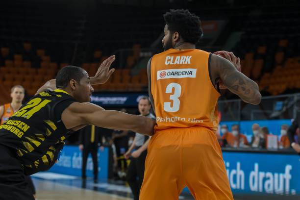 展的基石 展的基石