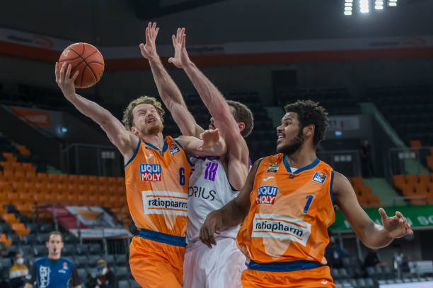 后是全面的 后是全面的