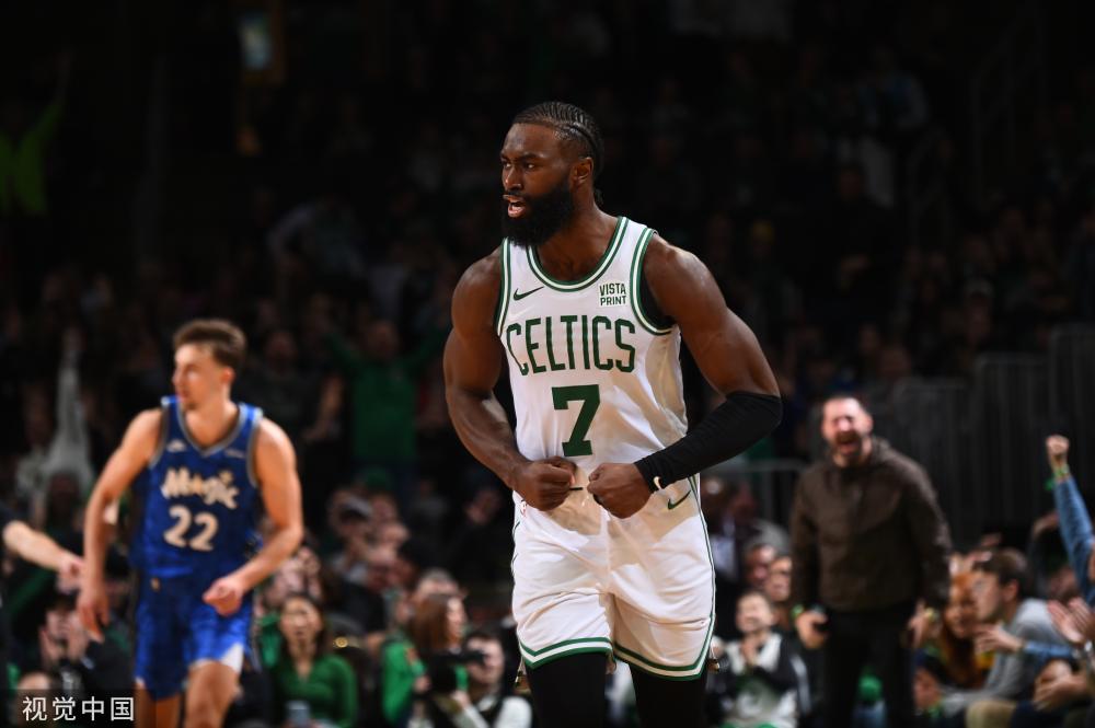 乔治的伤病问题再次暴露，费城76人前途堪忧