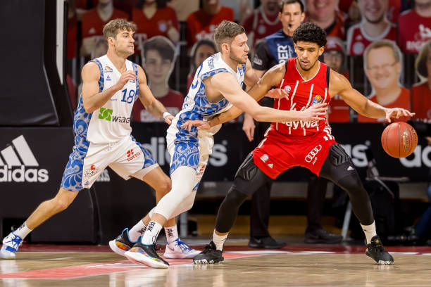 时参与拦截 时参与拦截